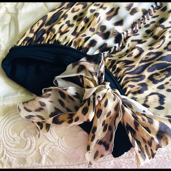 🎉HP🎉Roberto Cavalli  Silk Blouse 💋size 44 - Picture 6 of 8